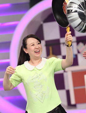 <b>关凌</b>