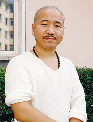 王小利