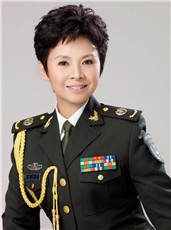 <b>董文华</b>